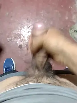 dickbastienweed online show from November 2025 02:17:01 AM