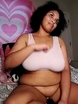 Snapshot of TasteeKitty chatting on November 2025 11:41:01 PM TasteeKitty online show from November 2025 11:41:01 PM