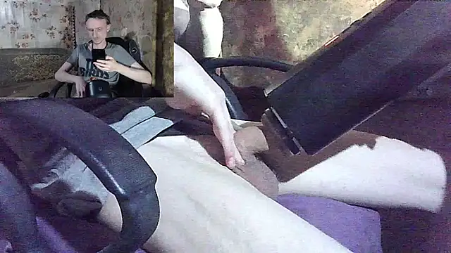 Snapshot of Babi_Kisi chatting on February 2025 01:43:01 PM Babi Kisi online show from February 2025 01:43:01 PM