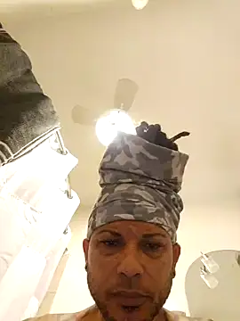 tropikboy online show from February 2025 10:01:01 AM