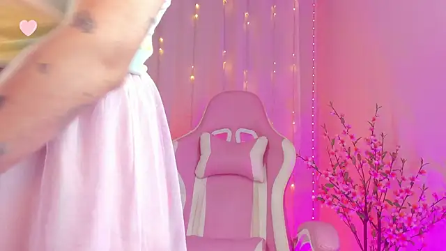 rosseblondee online show from October 2025 09:16:02 PM