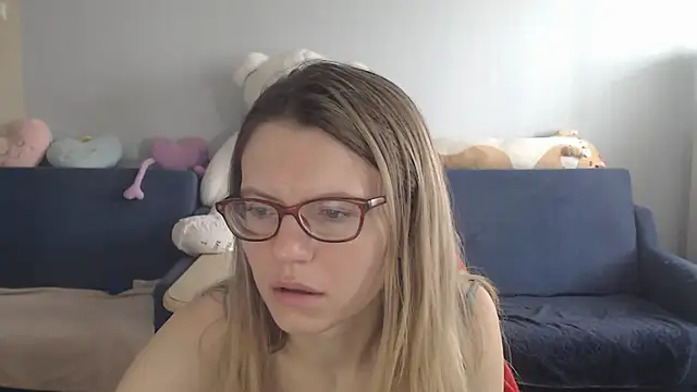 night is dark online show from March 2026 01:00:01 PM