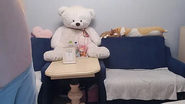 night is dark online show from November 2025 05:28:01 PM