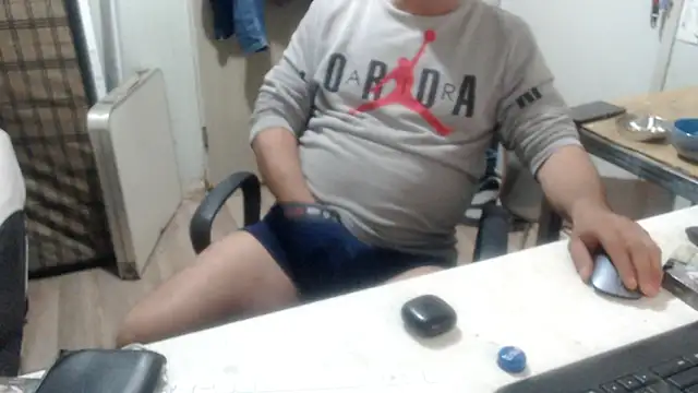 LiONTURK online show from March 2026 08:12:02 PM