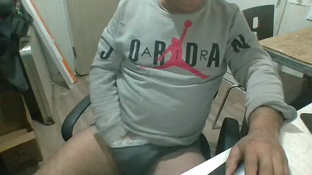 LiONTURK online show from February 2026 08:30:01 PM