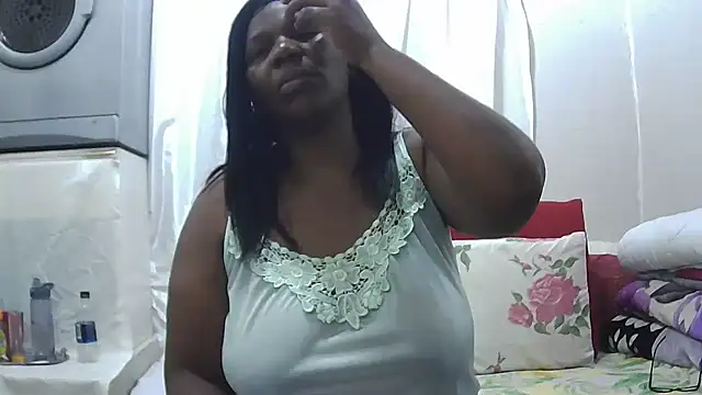 Delicioussexy online show from March 2026 06:08:01 PM