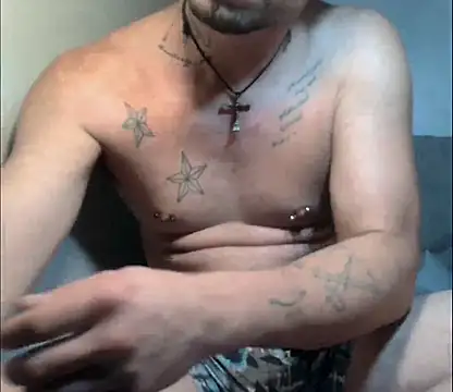 IxanSantiago95 online show from October 2025 11:12:01 AM