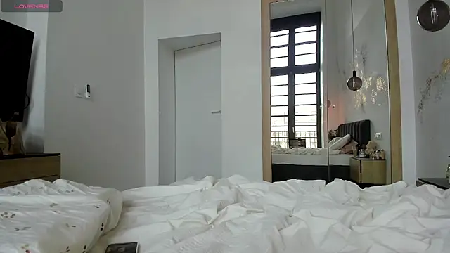 ibiddi online show from December 2025 12:15:02 PM