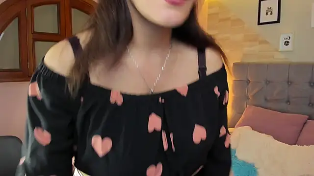 Snapshot of _Abril_W chatting on November 2025 03:54:01 AM Abril W online show from November 2025 03:54:01 AM