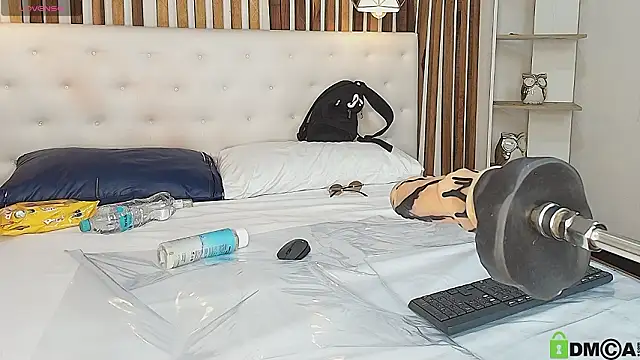 valerie lya online show from March 2026 08:44:02 PM