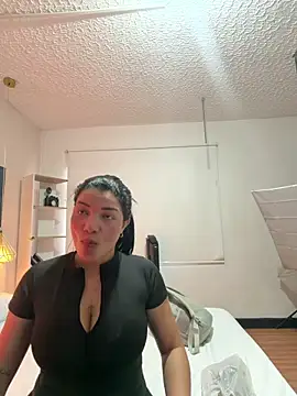 valerie lya online show from May 2026 01:31:02 PM