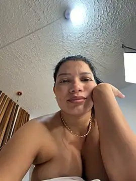 valerie lya online show from March 2026 08:25:02 PM