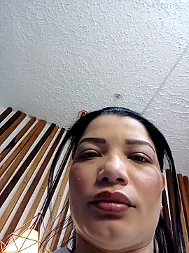 valerie lya online show from April 2026 12:50:02 PM