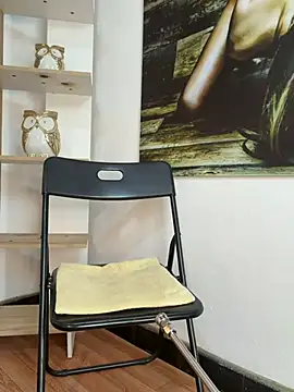 valerie lya online show from March 2026 01:04:02 PM