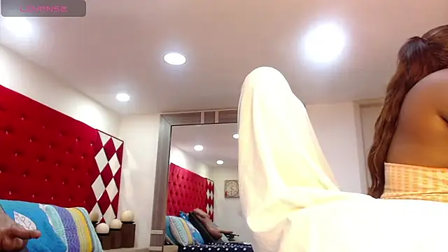 Snapshot of TamyJhonson chatting on November 2025 01:00:02 PM TamyJhonson online show from November 2025 01:00:02 PM