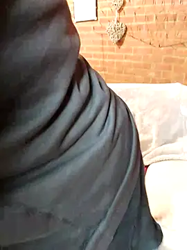 Lilybanx online show from October 2025 09:01:01 AM