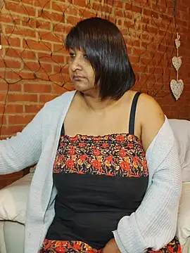 Lilybanx online show from June 2026 06:34:01 AM