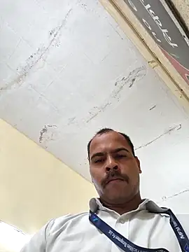 Vickyrajput009 online show from March 2026 04:14:01 AM