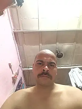 Vickyrajput009 online show from April 2026 09:22:01 PM