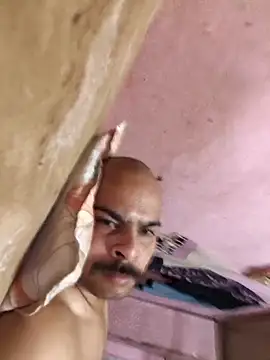 Vickyrajput009 online show from April 2026 06:44:02 PM