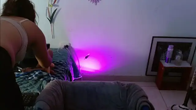 keyklin1 online show from February 2026 11:54:02 AM