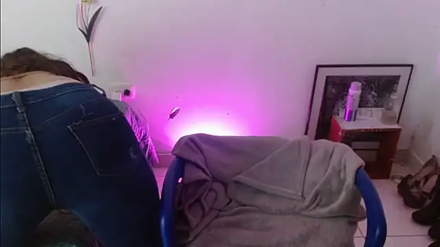 keyklin1 online show from February 2026 01:13:02 PM