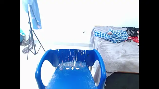 keyklin1 online show from October 2025 11:42:02 AM