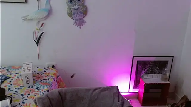 keyklin1 online show from February 2026 11:43:02 AM