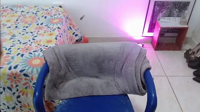 keyklin1 online show from February 2026 11:55:02 AM