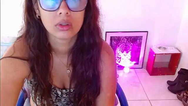 keyklin1 online show from March 2026 11:48:02 AM