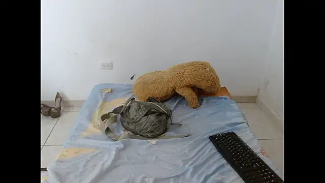 keyklin1 online show from January 2026 01:40:01 PM