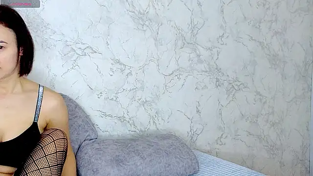 Snapshot of sweeetgirls2021 chatting on February 2026 03:35:02 AM sweeetgirls2021 online show from February 2026 03:35:02 AM