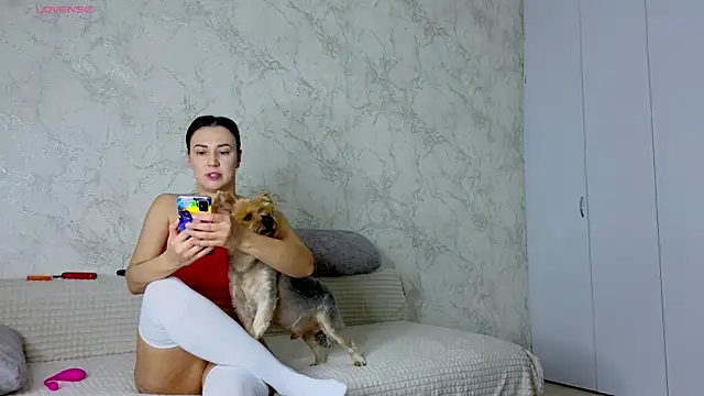 sweeetgirls2021 online show from April 2026 10:22:01 AM