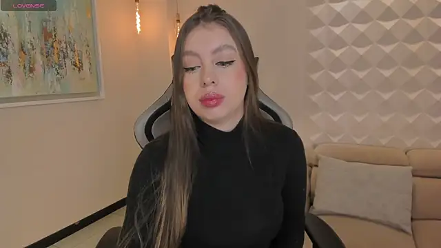 EllaClark online show from October 2025 06:31:02 PM