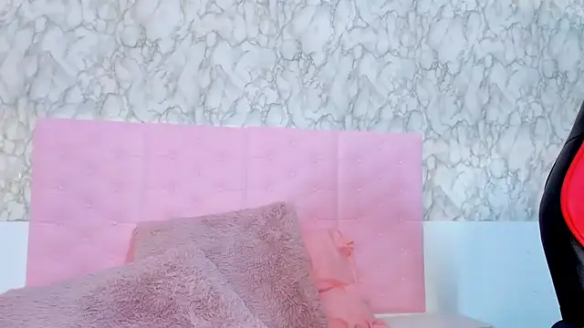 Snapshot of Bonnie_Grace chatting on March 2025 09:56:02 PM Bonnie Grace online show from March 2025 09:56:02 PM