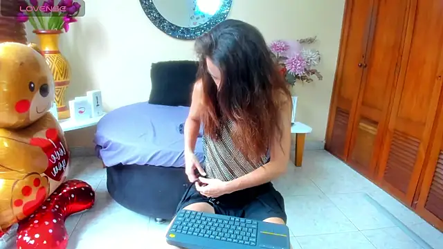 NicoleSantana online show from April 2026 08:12:02 PM