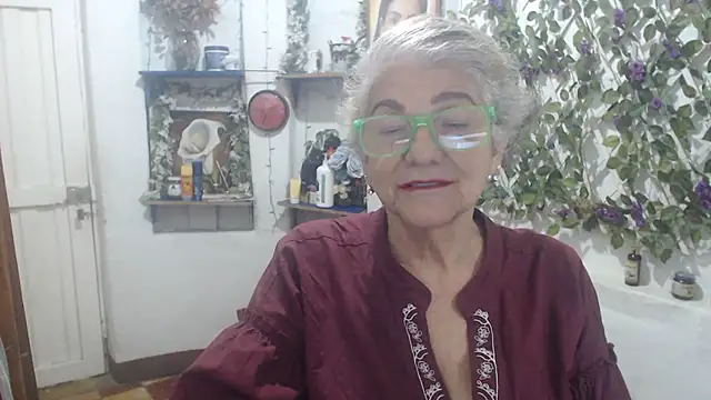 Snapshot of FunnyGrandma chatting on July 2026 12:28:02 AM FunnyGrandma online show from July 2026 12:28:02 AM