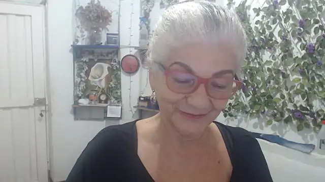 FunnyGrandma online show from March 2026 12:12:01 AM