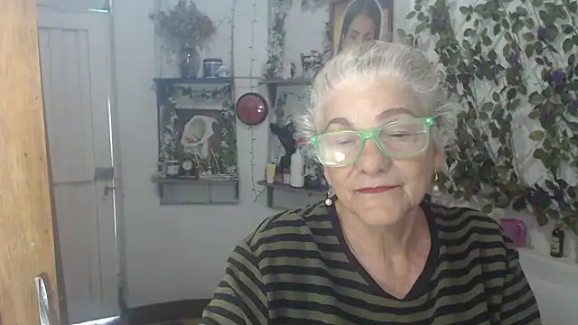 Snapshot of FunnyGrandma chatting on July 2026 08:52:01 PM FunnyGrandma online show from July 2026 08:52:01 PM