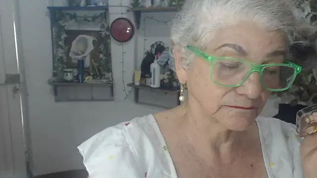 Snapshot of FunnyGrandma chatting on July 2026 06:30:02 PM FunnyGrandma online show from July 2026 06:30:02 PM