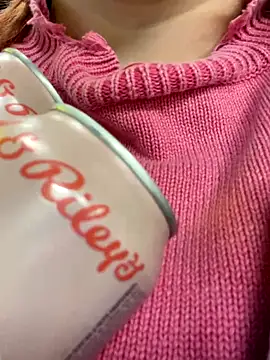 Snapshot of Model9798 chatting on November 2025 10:19:01 AM Model9798 online show from November 2025 10:19:01 AM