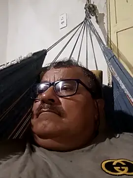 Misterymem63 online show from April 2026 07:37:02 AM