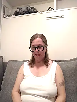 SweetandNaughty1 online show from December 2025 03:07:01 AM