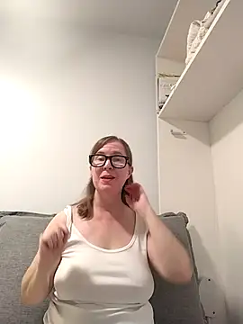 SweetandNaughty1 online show from October 2025 09:16:02 PM