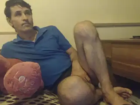 yvesstorm1 online show from March 2025 08:00:01 PM