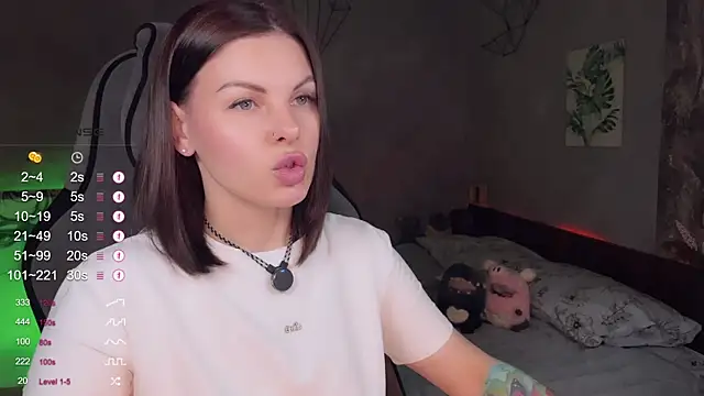 Your Sweet Lilu online show from April 2026 04:32:02 PM