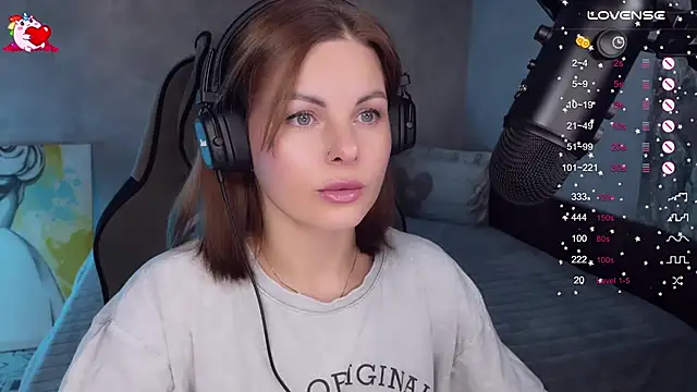 Your Sweet Lilu online show from October 2025 10:39:01 AM