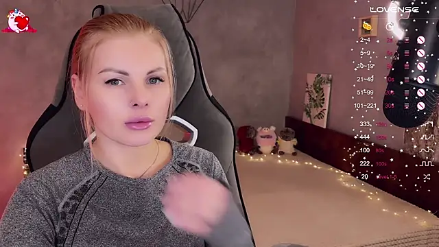 Your Sweet Lilu online show from March 2025 04:51:01 PM