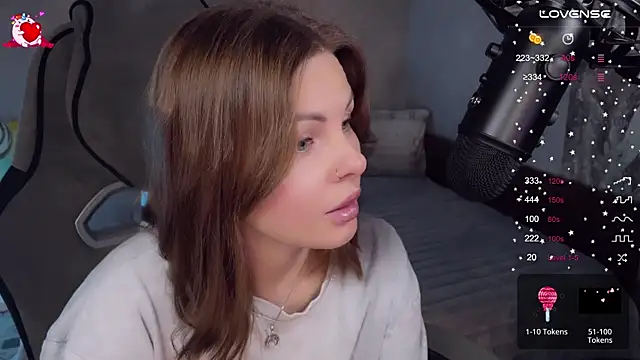 Your Sweet Lilu online show from October 2025 11:00:01 AM