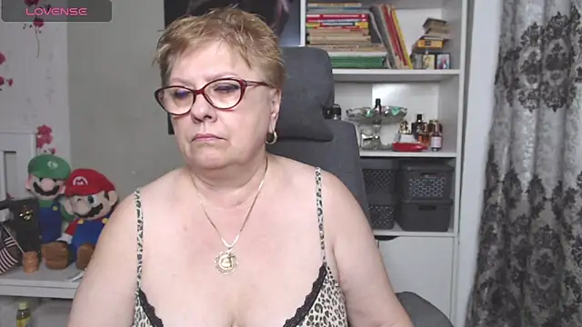 Mella4you online show from November 2025 10:16:02 AM